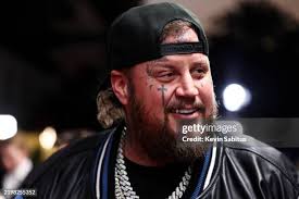 Trey McBride and Lauren Ranson attend the 14th Annual NFL Honors at...  Nachrichtenfoto