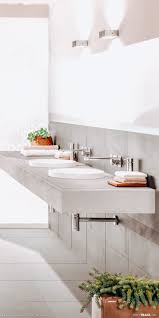 Modernes Badezimmer Mit Waschtisch Und Pflanzen Skybad De Dekor Haus Deko Villeroy Und Boch Bad