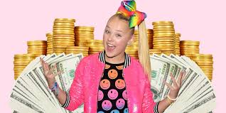 Jojo siwa, born on the 19th of may, 2003, in omaha, nebraska, is a young american dancer, singer, actress, model, and a personality for reality tv. Jojo Siwa S Net Worth Might Make Your Head Spin How Old Is Jojo Siwa Today