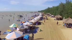 Akomodasi (penginapan) di pantai karang jahe. Rute Dan Harga Tiket Masuk Pantai Karang Jahe Rembang Keindahan Pantai Dengan View Pohon Cemara Daka Tour