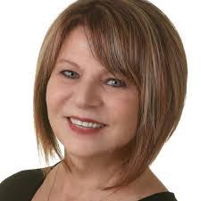 Melissa Kirby's Instagram, Twitter & Facebook