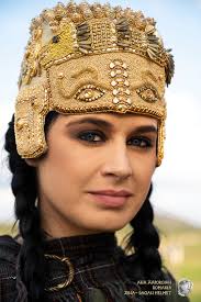 The veil of victory awaits!👰🏼‍♀👑 Aim to place within the top 5  percentile in the 2025 Bridal Tournament to receive the veil-- er, the  Crown! See here for more details: https://loom.ly/cY1SF6Y