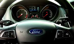 Ford focus 2011 1 6 tdci timing job youtube. Test Drive Cu Sportivul Ford Focus St 3 2015 Cel Mai Economic Diesel Sportiv Al Momentului Autolatest