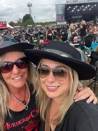 What an awesome gig at Marstons Sports & Social Club last night, with a  fantastic turn out from Crow's supporters and the Unwanted MCC, leading to  a Sell out, so we'd like