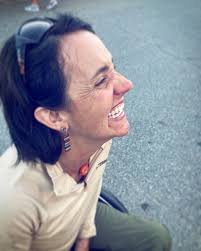 Brett Quinn's Instagram, Twitter & Facebook