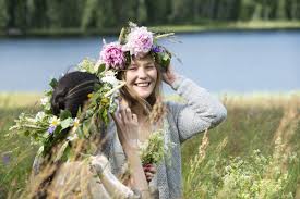 They add a sense of hope and joy to our lives, and it would be hard to imagine what our world would be like without them. Midsummer Sweden Se