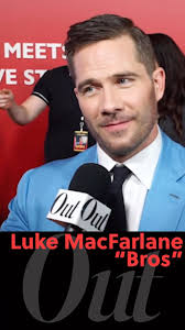 #bros cuties @billyeichner and @ten_minutes_younger showing their #love and  appreciation for our publication is is making us feel all warm inside 🥰 Go  see @brosthemovie!