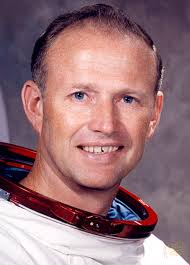 Astronaut Biography: Gerald Carr