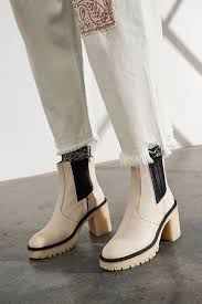 Leather, suede, high heel, and low heel styles available. 28 Best Chelsea Boots For Women 2021 Brown Black Chelsea Boots
