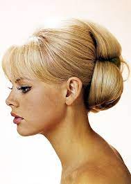 She Devoured Men The Way She Devoured Cigarettes Vintage Hairstyles Retro Hairstyles Hair Styles