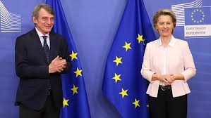Toți cetățenii ue au un drept fundamental la liberă circulație în ue, iar acest lucru se aplică indiferent dacă sunt vaccinați sau nu. La Ue Debatira La Propuesta De Pedir Un Certificado De Vacunacion Contra La Covid 19 A