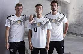 Aktuelle authentic nationalmannschaft trikot xperteneinschätzung meinung zu besten artikel im test & vergleich. Nationalmannschaft In Diesem Trikot Will Das Dfb Team Weltmeister Werden Fussball Stuttgarter Zeitung