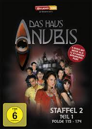 Während die anderen noch in der schule sind, zeigt ihr der unfreundliche hauswart victor ihr neues zuhause. Das Haus Anubis Staffel 2 Teil 1 Folge 115 174 4 Dvds Serie Auf Dvd Ausleihen Bei Verleihshop De
