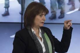 Patricia bullrich (born 11 june 1956) is an argentine politician. Patricia Bullrich No Vamos A Dejar Que La Argentina Caiga En Una Situacion De Robos Organizados Poltica Argentina