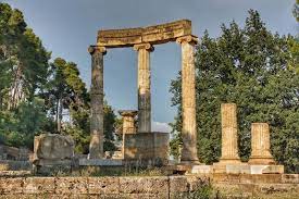 Si tratta di un paese ricco di storia, di mitologia e di stupende tradizioni antichissime. Olimpia Grecia El Altis El Santuario De Zeus Viajando Entre Piedras