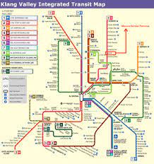 Golongan warga emas pula, iaitu berusia 60 tahun ke atas juga naik dari 4% (1980) kepada 6% (2000). Transportasi Ke Menara Kembar Petronas Kuala Lumpur Rhs Journey