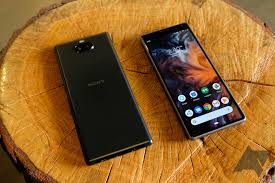 The xperia 10 ii is very lightweight for its size at 151g, and part of the reason is the plastic frame. PavÄ—sinÄ— Pasyvus Mobilusis Xperia 10 Plus Amazon Yenanchen Com