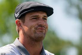 Bryson dechambeau taunted by fans amid brooks koepka feud. Bryson Dechambeau And Brooks Koepka Set To Reignite Their Rivalry At The Us Open Daily Mail Online
