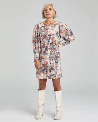 Try a classy midi dress, cute cocktail dress or mini party dress. Origami Sleeve Dress Garden Party Silk Laundry Spring 21