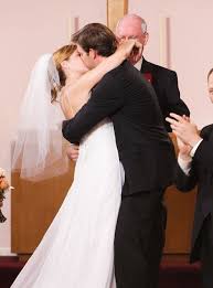 Pam And Jim This The Office Couple Had Their Ups And Downs But As You Can See Got It All Together The Office Wedding Jim And Pam Wedding Wedding Photos