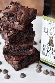 Double Chocolate Olive Oil Brownies With Two Spoons Recipe Mexican Dessert Recipes Olive Oil Brownies Oil Brownies