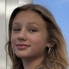 Francesca from Francesca and Leah