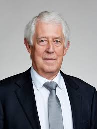 David Hight's Instagram, Twitter & Facebook