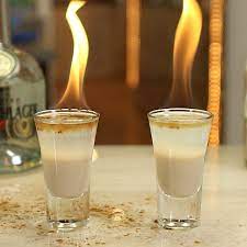 Cinnamon stick, everclear grain alcohol, white sugar, apple juice and 5 more. It S Creamy Is Smooth It S The Bailey S Comet Shot And You Re Going To Love It People This Irish Cream Coc Shot Drinks Alcohol Drink Recipes Flaming Drinks