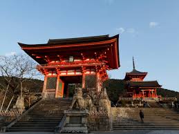 Japan i/dʒəˈpæn/ is an island nation in east asia. Japan To Announce State Of Emergency For 1 4 Of Population