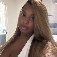 Tonya Randle's Instagram, Twitter & Facebook