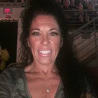 Regina Willard's Instagram, Twitter & Facebook