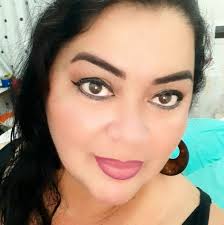 La actual novia de Crocco negó que haya cambiado a su exnovio por su patrón  y tiró que el músico aportaba muy poco en la casa.