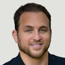 What future leaders need to know about influencing across the digital  divide