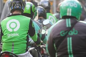 Sewa kereta untuk buat grab. Kenapa Nih Mulai 8 Juni Penumpang Grab Dan Gojek Dihimbau Untuk Membawa Helm Sendiri Motorplus