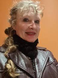 Celebrant Catherine Francis