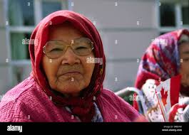 Aboriginal elder canada hi-res stock photography and images