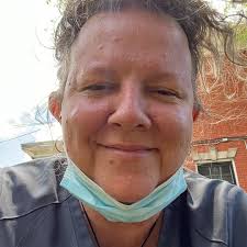 A video I had from the 2009 Compton High Spring Festival. No credits given 