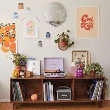 Creative 30 Retro Home Decoration Ideas Collision With Modern Style Page 2 Homedecor Retro Bedrooms Urban Outfitters Home Retro Room