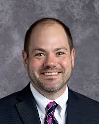 October is National Principals Month! We'll be celebrating our P.E.A.R.L  Principal Jodi Kieffer and our K -12 Principal Sean Moss all month long.  #ThankAPrincipal