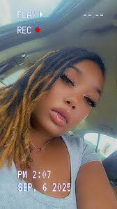 New face in the group 🚨😎 Who's gonna show me some love first?! Follow 4  follow.