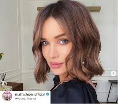 Maybe you would like to learn more about one of these? Maffashion Pozuje W Bikini Brzuch Zaslania Ramieniem Zle Stanelas I Widac Ciazowy Brzuch Co Odpowiedziala