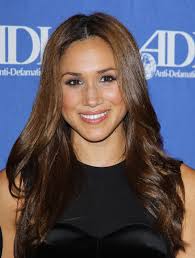 It's great for people with naturally curly hair like meghan, it takes the frizz out and makes it more manageable — she said it made a real difference (via byrdie). How Meghan Markle S Hair Has Changed Over The Years