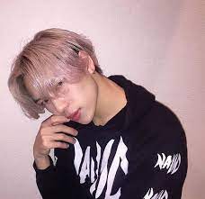 Text reads びしょうねん, or pretty boy. Aesthetic Boy And Pink Image Korean Boys Ulzzang Cute Korean Boys Pink Images