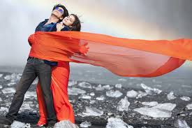 Item songs have now become an integral part of bollywood films and there have been numerous instances when item numbers become more popular than the film itself. Filming Locations Of Top Bollywood Songs Awara Diaries