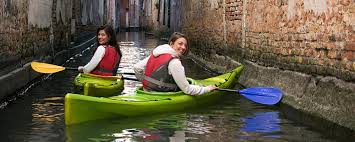 Our full range of venice tours, gondola rides, boat tours, walking tours & special access st. Best Things To Do In Venice Italy This Winter From Food To Kayak Tours