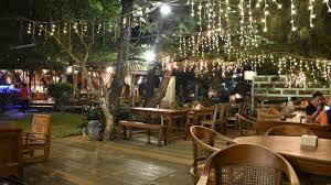 Check spelling or type a new query. 5 Restoran Di Semarang Buat Dinner Romantis Bareng Pasangan Saat Valentine