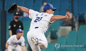 osen=대구, 김성락 기자 삼성 라이온즈의 '명품 조연' 김민수 (포수)와 최영진. ë…ë³´ì  ë§ˆë¬´ë¦¬ ì˜¤ìŠ¹í™˜ Kboë¦¬ê·¸ ìµœì´ˆ í†µì‚° 300ì„¸ì´ë¸Œ 1 ì—°í•©ë‰´ìŠ¤