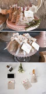 Wedding favors for guests,vintage skeleton key bottle opener with escort tag card,twine,pack of. Vintage Wedding Favours Confetti