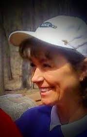 Lora Dubois's Instagram, Twitter & Facebook