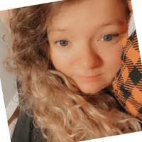 Nikki Denise's Instagram, Twitter & Facebook